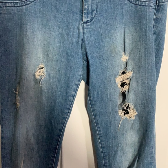 VS Siren Size 6 Holy Jeans - Picture 2 of 6